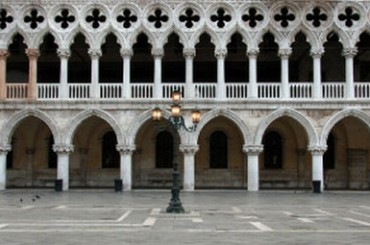 Il Palazzo dei Dogi – Pomeriggio